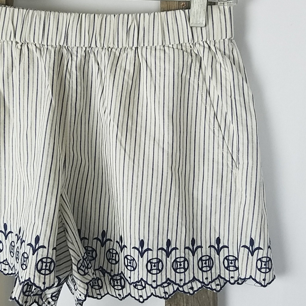 Madewell women XS embroidered Jardin shorts scalloped hem Vacation resort beach - Picture 3 of 5